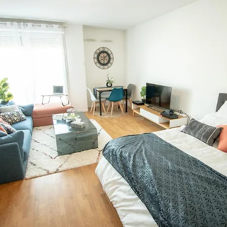 Chic Avec Parking Gratuit à Paris Appartement *
